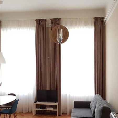 Cbs Apartments Budapest Luaran gambar